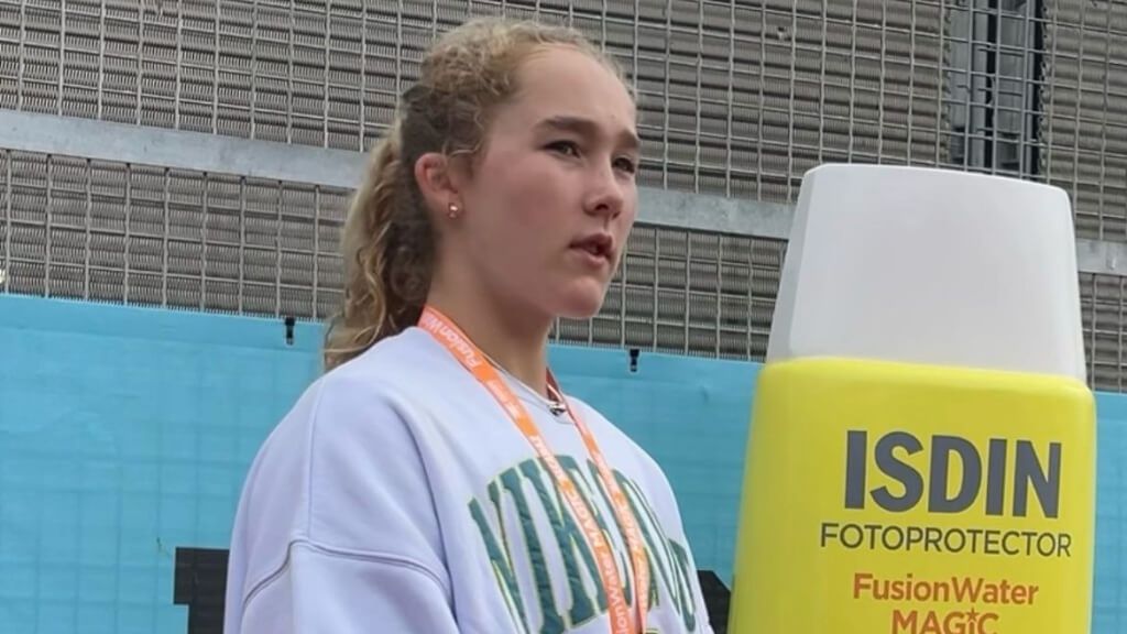 Mirra Andreeva apoya a Carlos Alcaraz por haber bajado su nivel y elogia a Paula Badosa