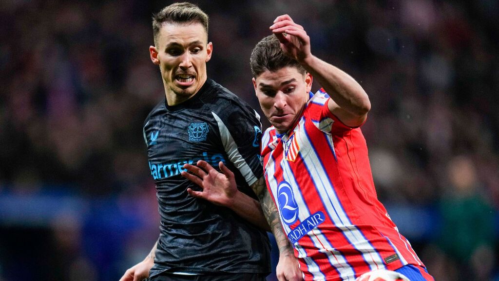 El Barça y los nombres propios para la próxima temporada: Julián Álvarez, Grimaldo y Araujo