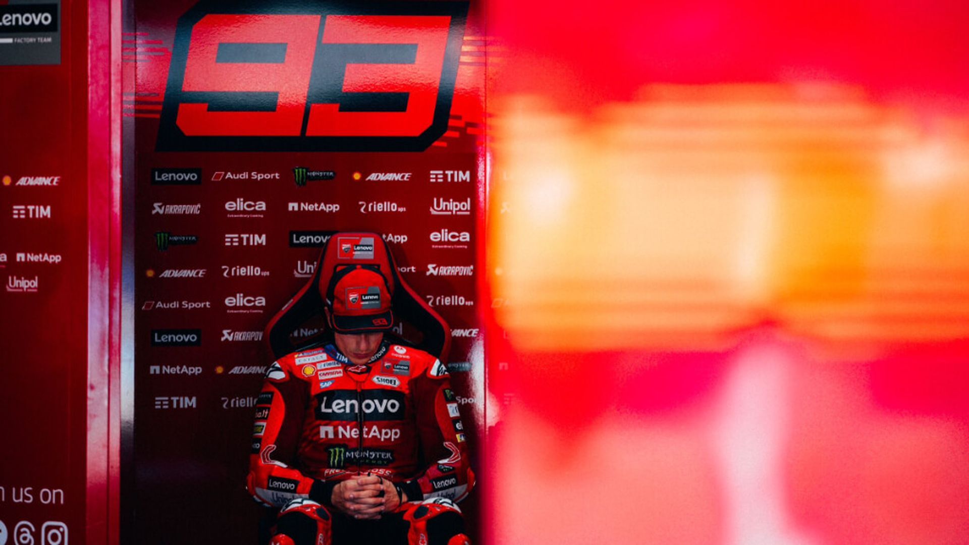 fotojet___2025_05_07t130945303jpg_001.jpg fotojet___2025_05_07t130945303jpg_001.jpg