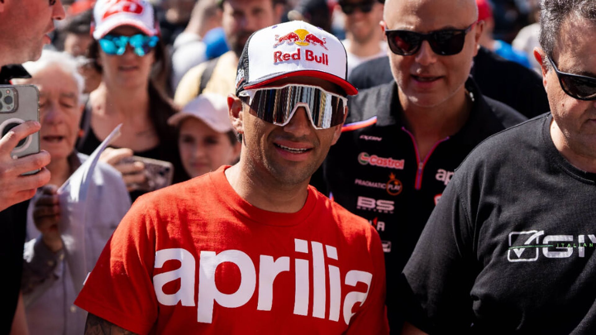 fotojet___2025_06_03t104801616jpg_001.jpg fotojet___2025_06_03t104801616jpg_001.jpg