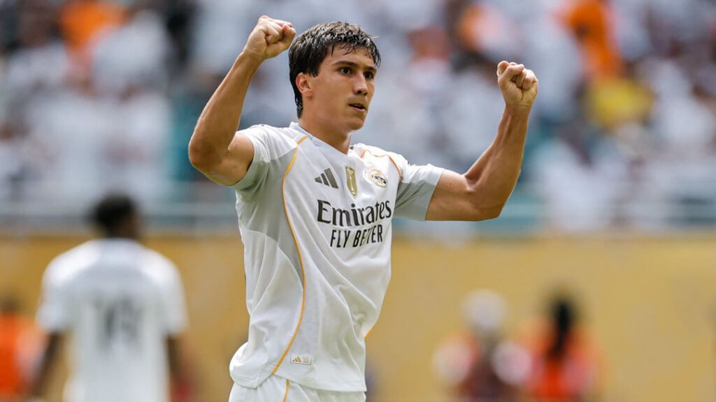 Derbi en USA: Rubén Uría cree que el Real Madrid se equivocaría vendiendo a Gonzalo García pero Irene Junquera pide otro delantero