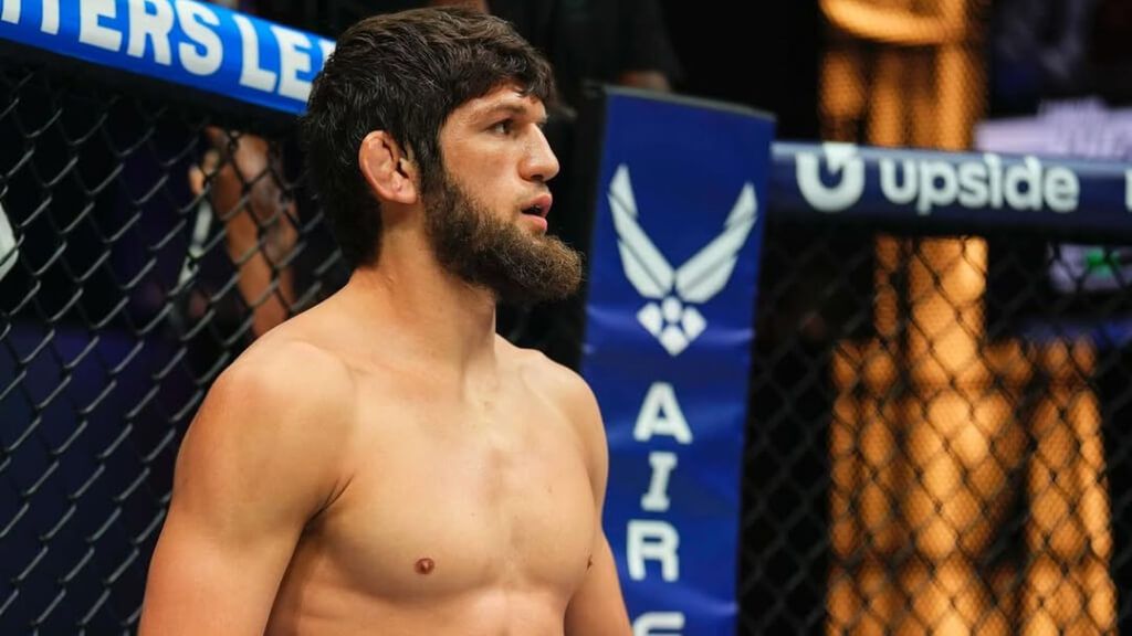 Intentan asesinar a tiros al luchador de MMA Timur Khizriev
