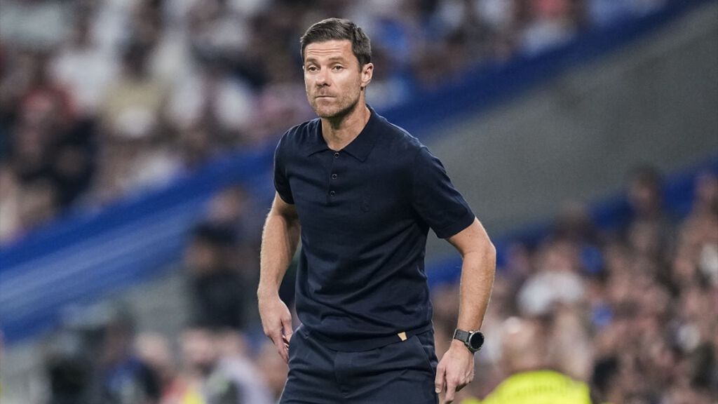 Roberto Gómez, "a un paso de la decepción" con la vuelta de Xabi Alonso al Bernabéu: "Ha quedado bien con los jugadores"