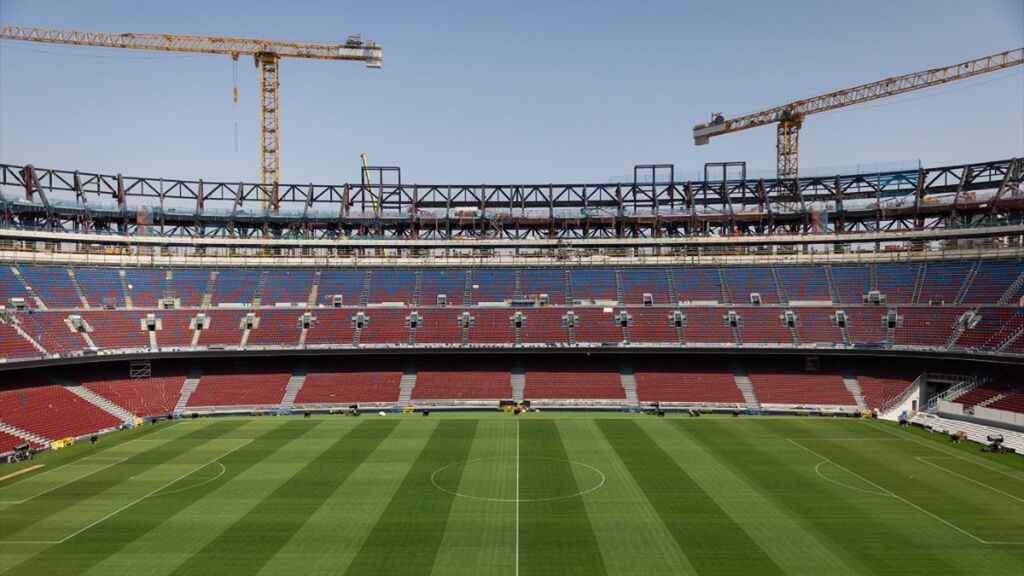 Un nuevo retraso en las obras del Camp Nou hace al Barça plantearse dar marcha atrás: "Dos estadios abiertos a la vez"