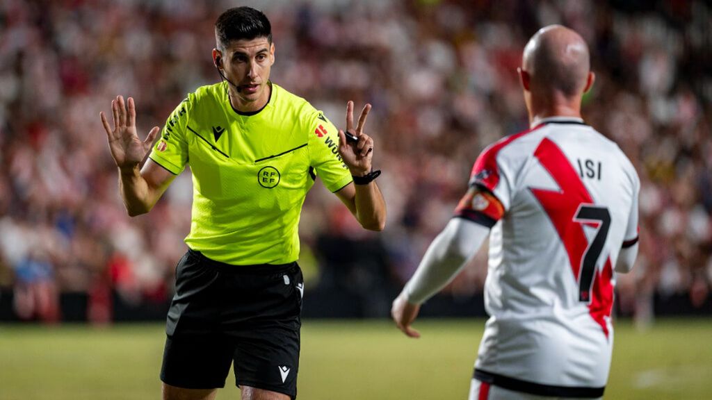 Estrada Fernández y las alternativas que no usó Busquets Ferrer: "Es fácil de subsanar"