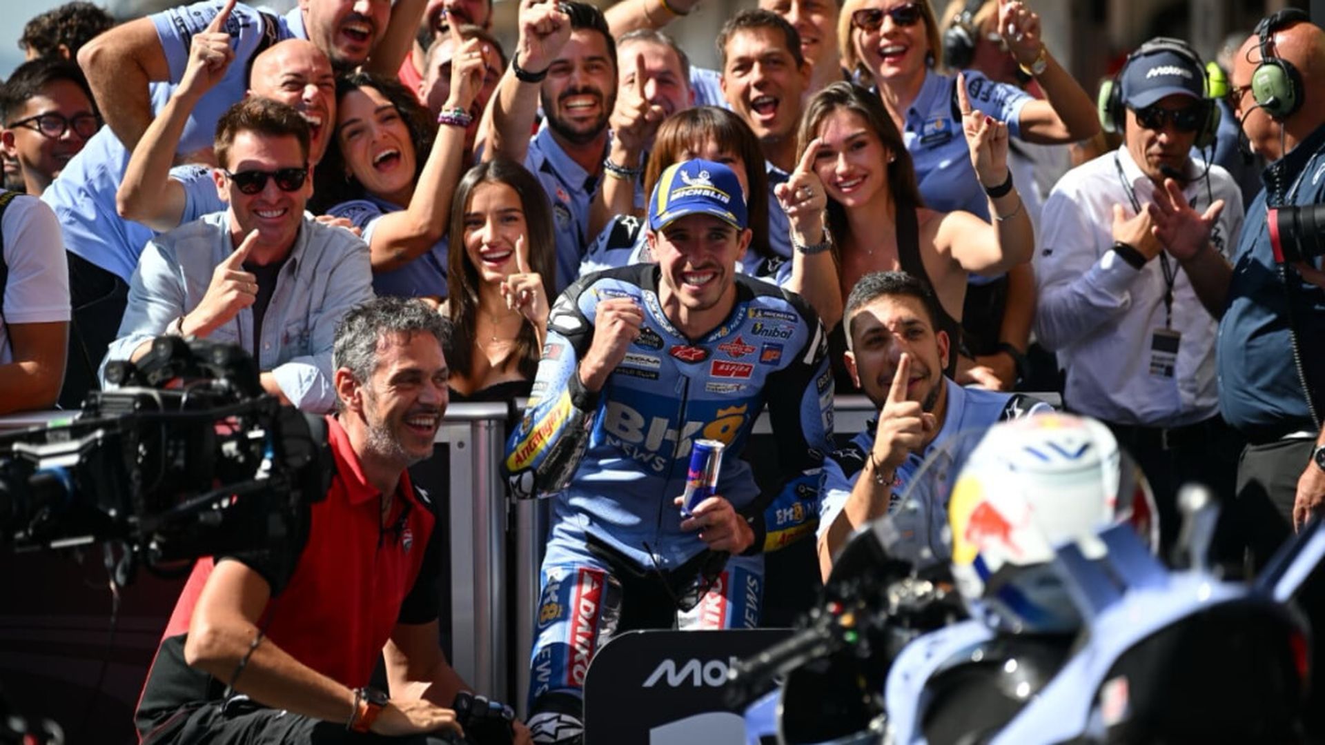 fotojet___2025_09_06t142010102jpg_001.jpg fotojet___2025_09_06t142010102jpg_001.jpg