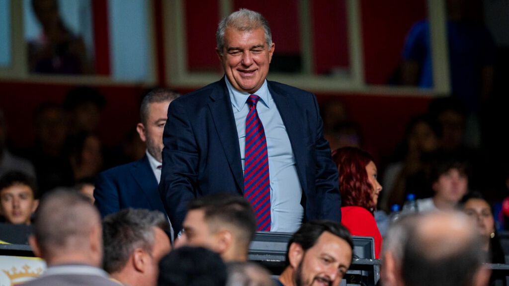 Joan Laporta respalda a Hansi Flick en el 'caso Lamine': "Ha dicho todo lo que tenía que decir"