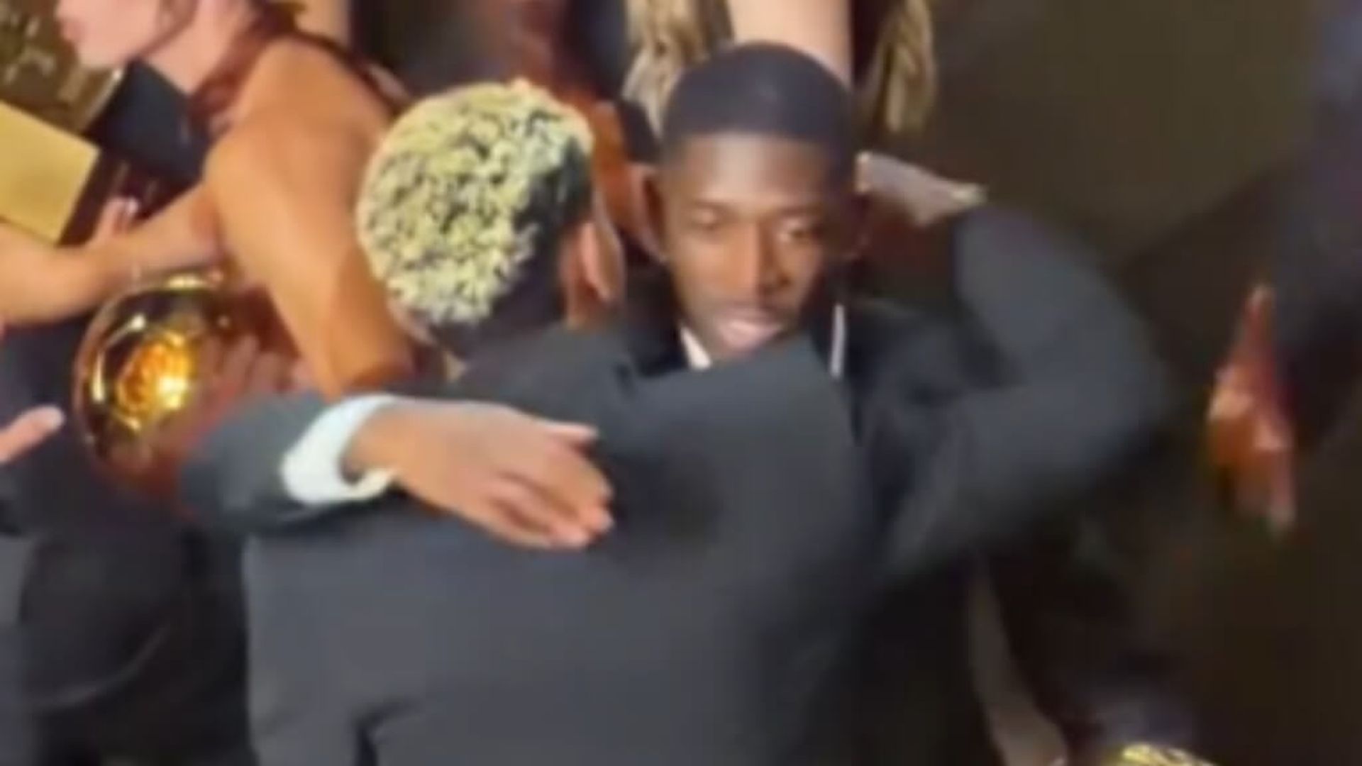 fotojet___2025_09_23t101010991jpg_001.jpg fotojet___2025_09_23t101010991jpg_001.jpg