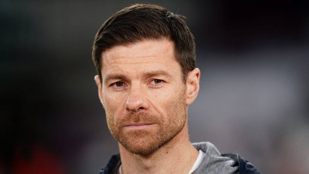 Siro López defiende las decisiones de Xabi Alonso: "Ha llegado la meritocracia al Real Madrid"