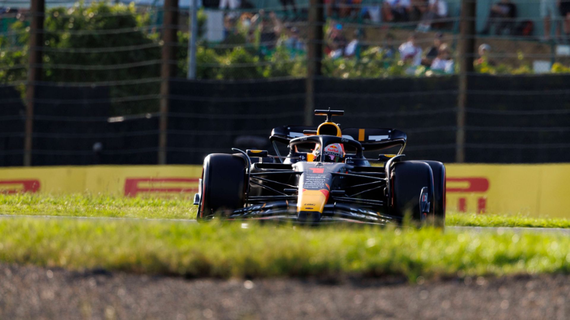 fotojet_25.jpg fotojet_25.jpg