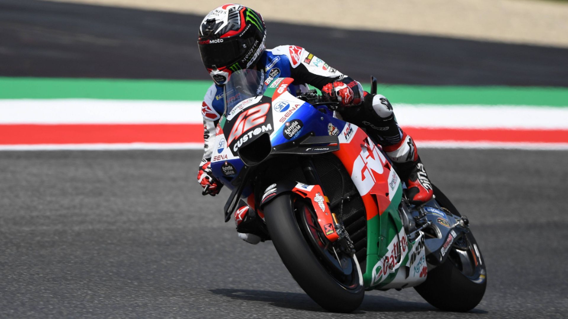 fotojet_38_001.jpg fotojet_38_001.jpg