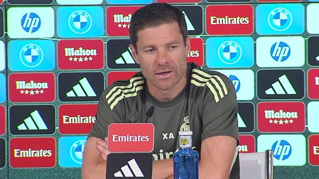 Xabi Alonso habla en rueda de prensa de Vinicius en la previa del partido ante el Mallorca.