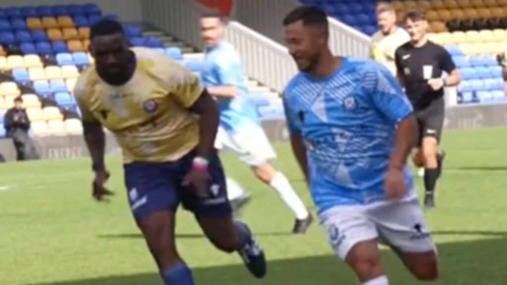 fotojet_39jpg_001.jpg fotojet_39jpg_001.jpg