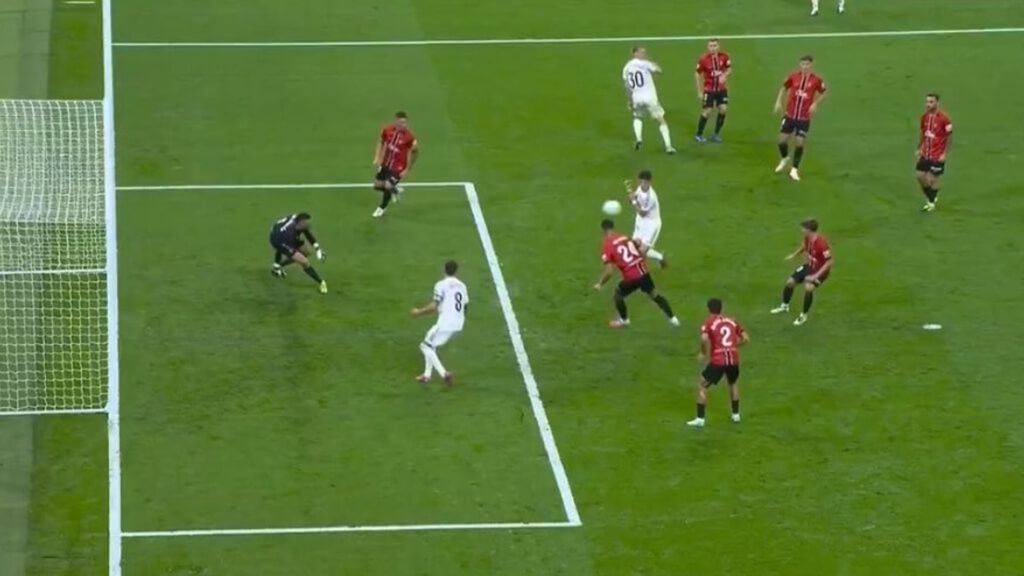 Explicación mano de Arda Güler