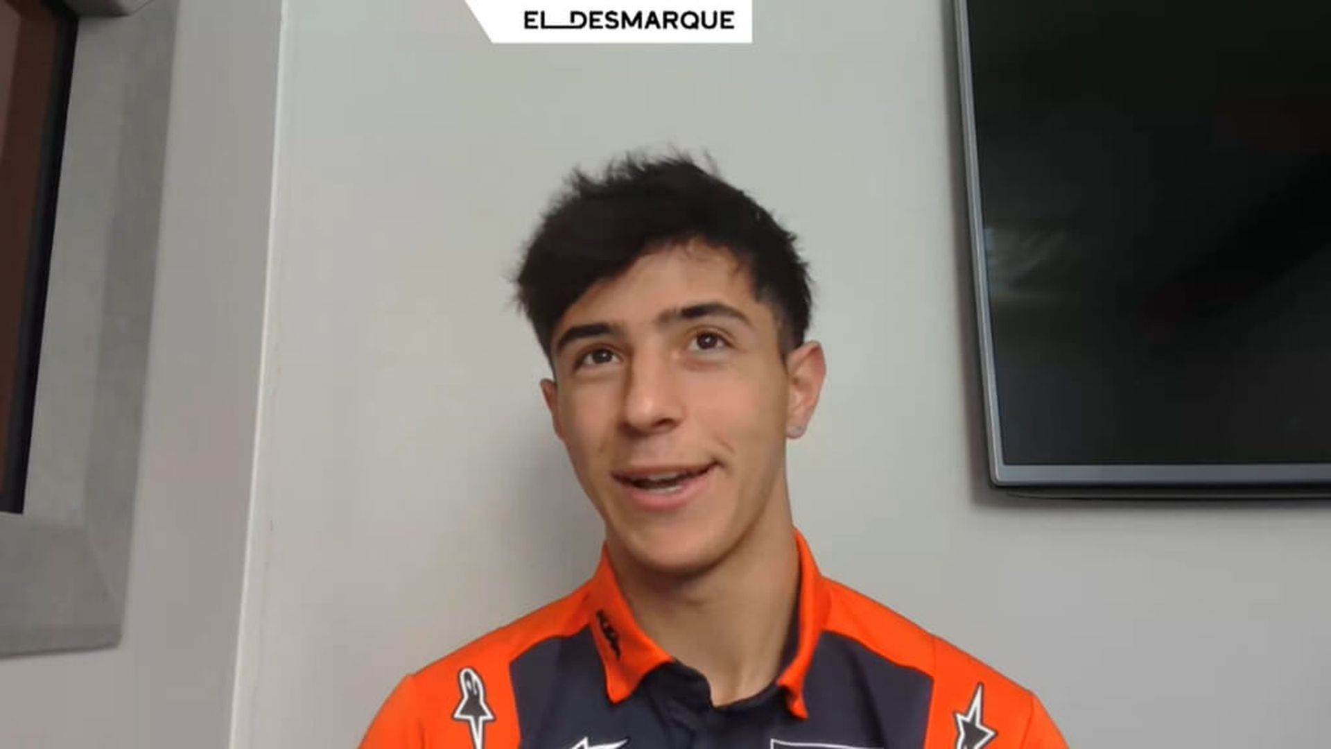 fotojet_57.jpg fotojet_57.jpg