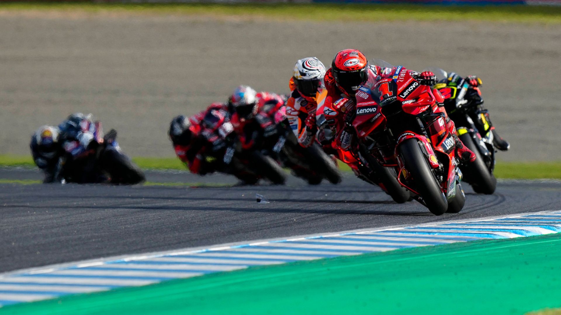 fotojet_66.jpg fotojet_66.jpg