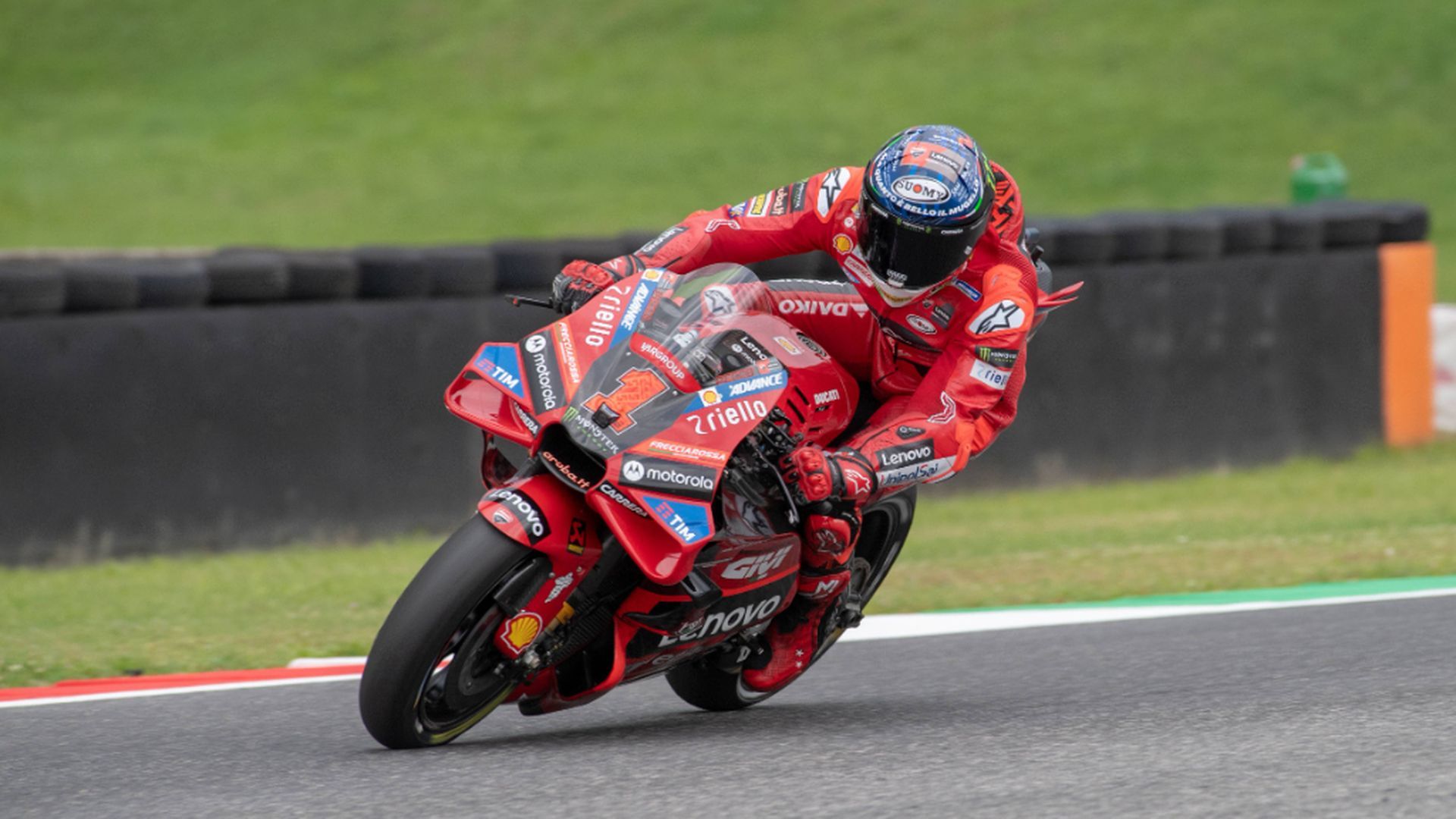 fotojet_94.jpg fotojet_94.jpg