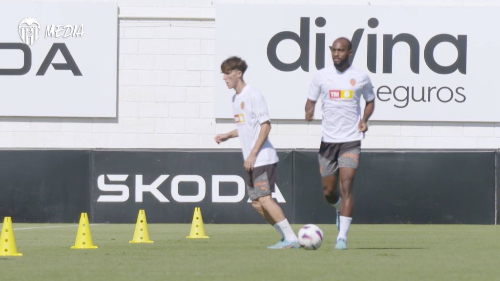 Foulquier vuelve al grupo