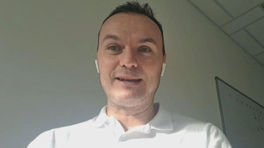 Leo, el niño más sevillista de Alemania: “Es capaz de hacer cantar a sus compañeros ‘Sevilla, ‘Sevilla’”