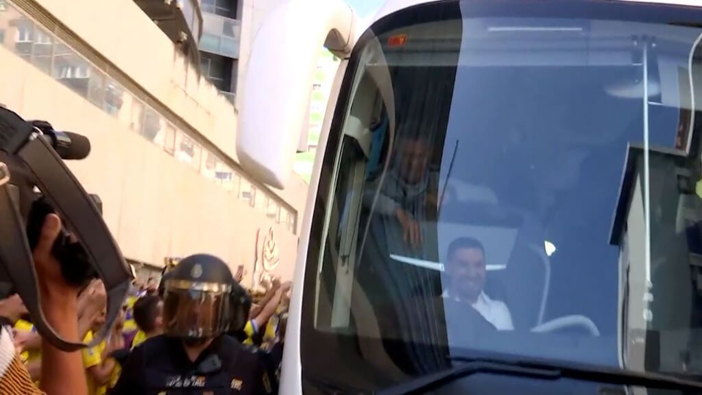 Javier Aguirre, en su salsa en el hostil recibimiento en Cádiz