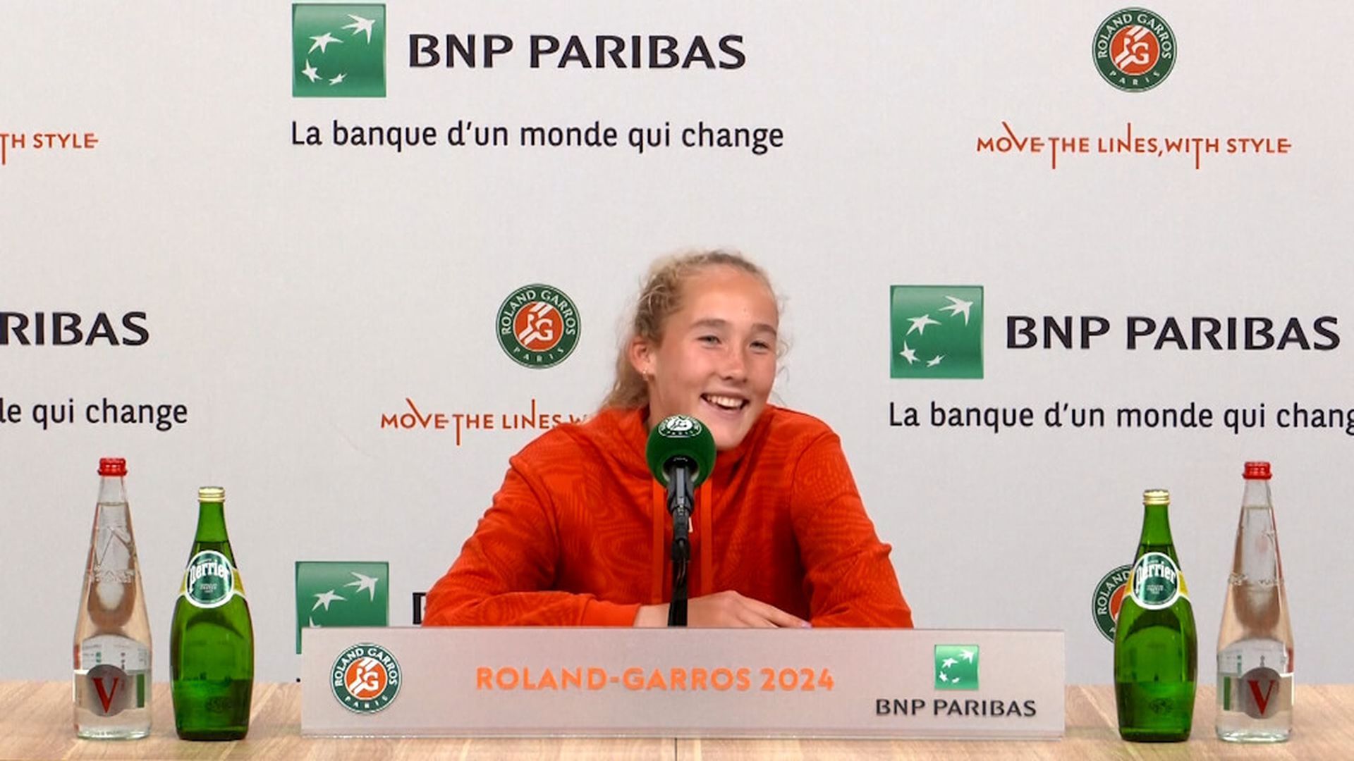 frame_andreeva_mariquitajpg.jpg frame_andreeva_mariquitajpg.jpg