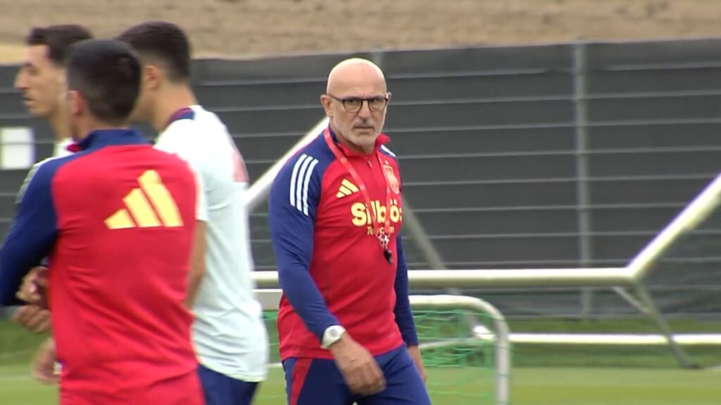 Luis de la Fuente no se relaja: el entrenador pone la seriedad en el entrenamiento tras lograr el pase a la final