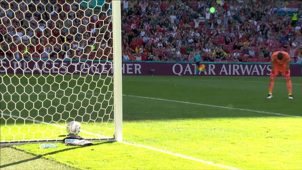 (MEDIASET) Croacia 1-0 España: Gol de Unai Simón en propia puerta tras pase de Pedri