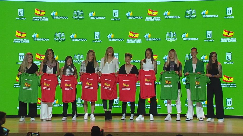 (Mediaset) Iberdrola presenta la campaña de apoyo a la Selección Española de Fútbol Femenino "SOMOS LA ROJA. SOMOS EL VERDE"