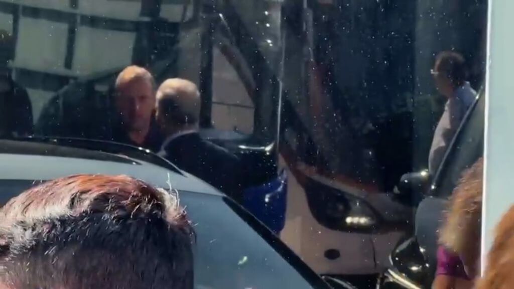 La conversación más tensa entre Joan Laporta y Hansi Flick que define a la perfección lo que está sucediendo con Ter Stegen