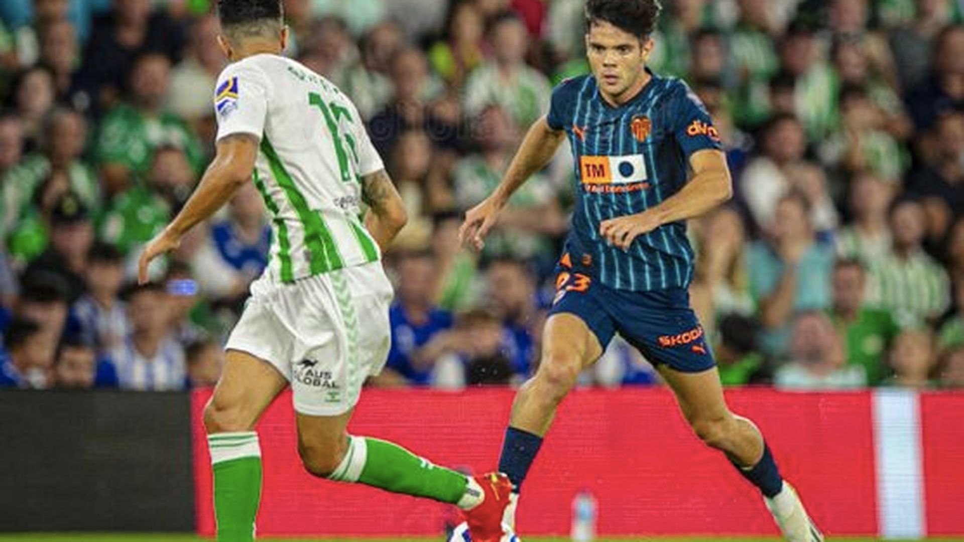 fran_perez_ante_el_real_betis_foto_valencia_cf.png
