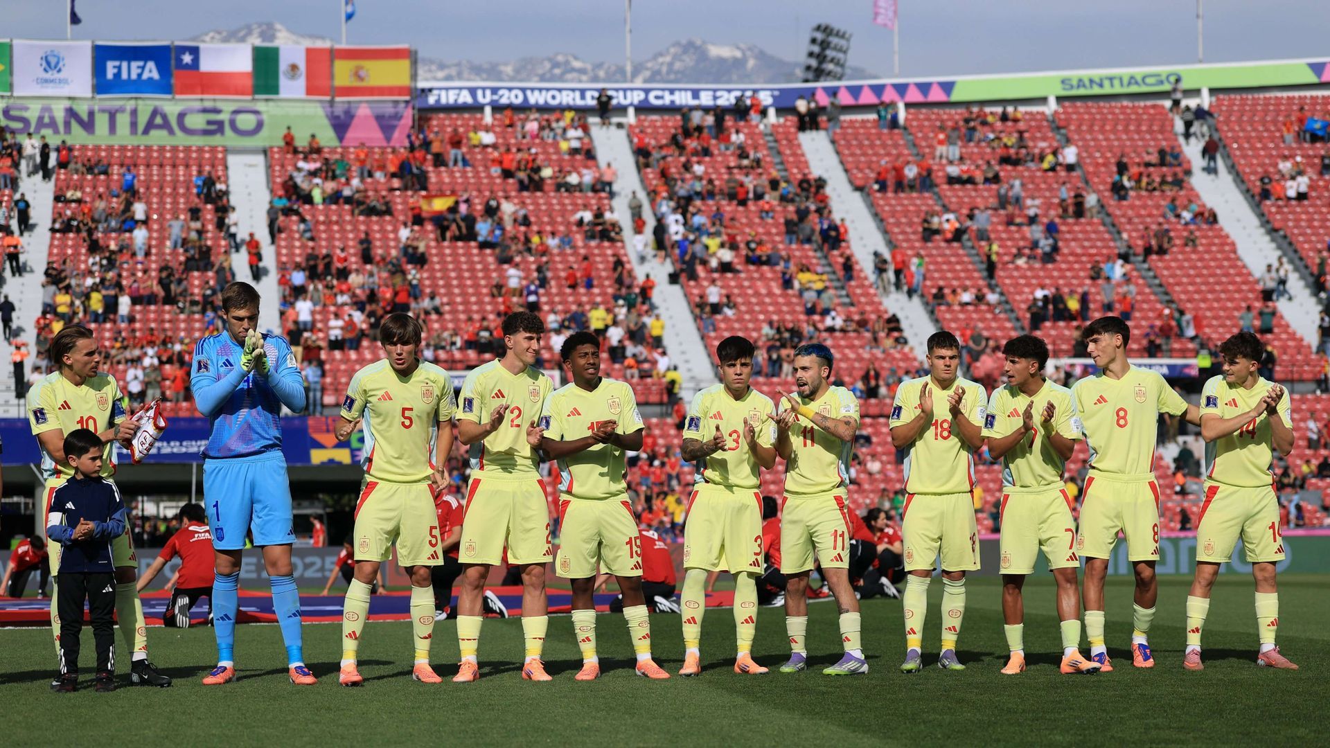 g2behycw4aaxjmqjpg_001.jpg g2behycw4aaxjmqjpg_001.jpg