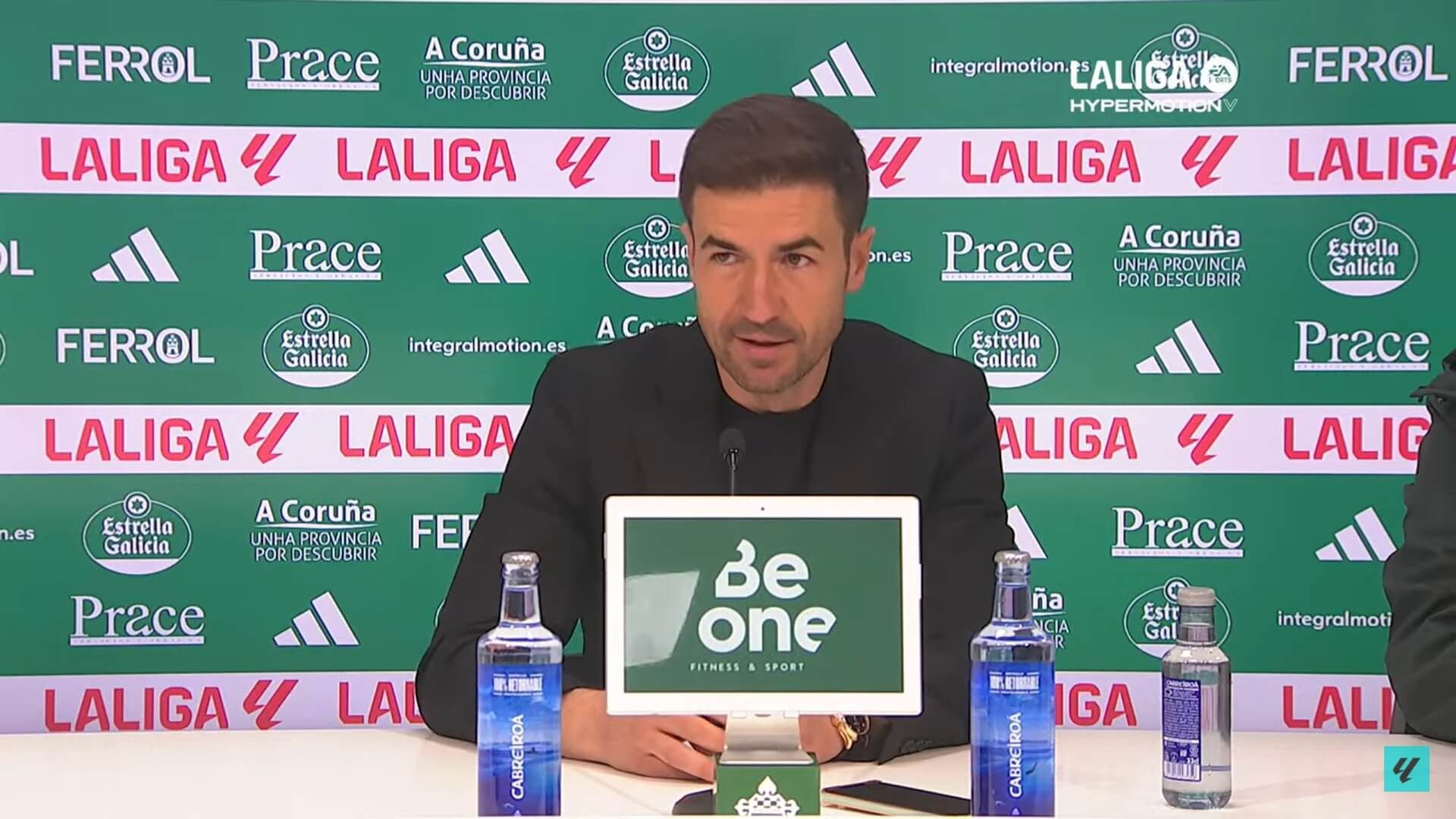 gabi_fernandez_en_rueda_de_prensa_001.jpg gabi_fernandez_en_rueda_de_prensa_001.jpg