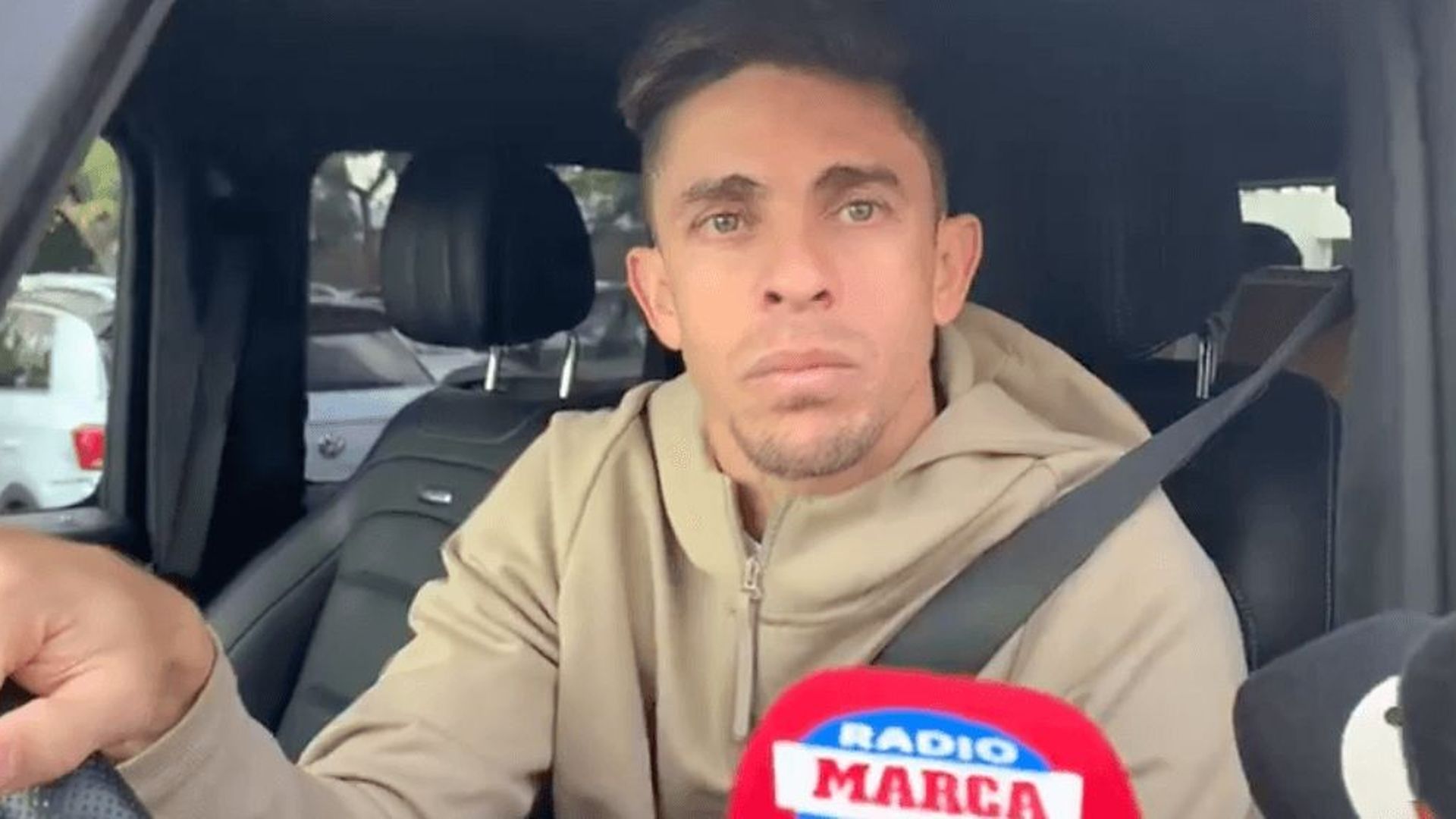 gabriel_paulista_habla_en_paterna_de_su_salida.png gabriel_paulista_habla_en_paterna_de_su_salida.png