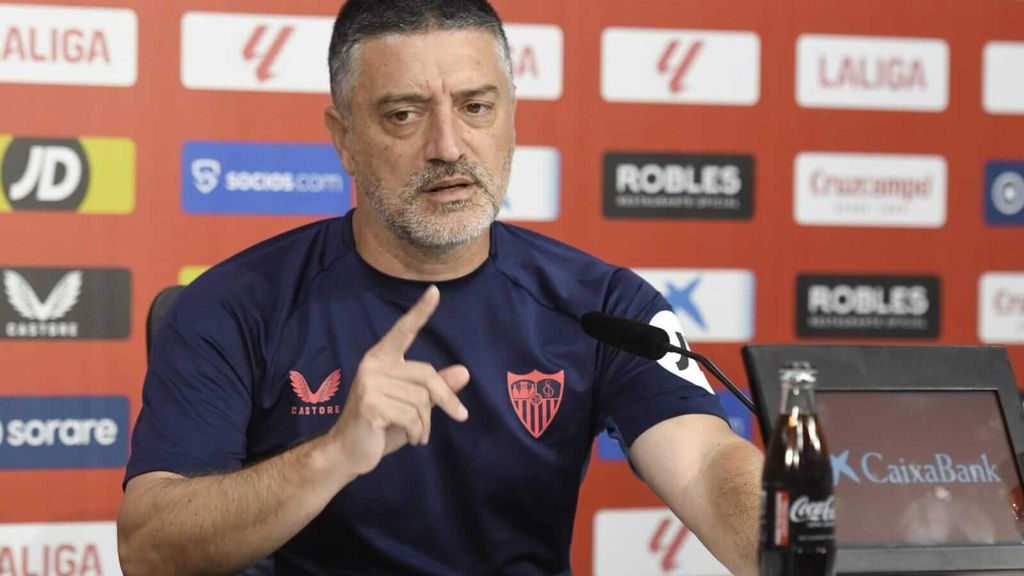 García Pimienta, sobre la protesta de Bellingham al árbitro y su no expulsión: "No lo escuchó"