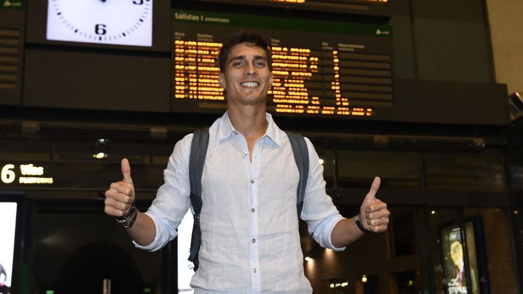 Gattoni ya esta en Sevilla para firmar