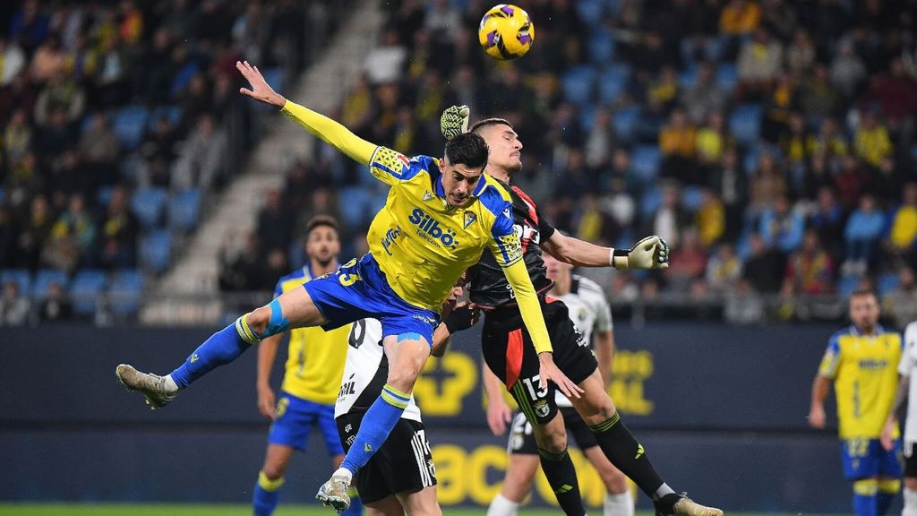 Resumen del Cádiz-Burgos (1-1)