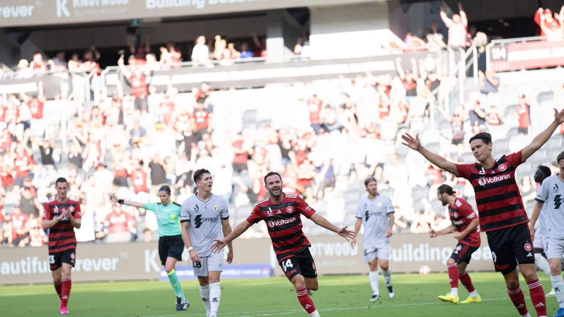 ggnhcdqxyaa__gfjpg_001.jpg ggnhcdqxyaa__gfjpg_001.jpg