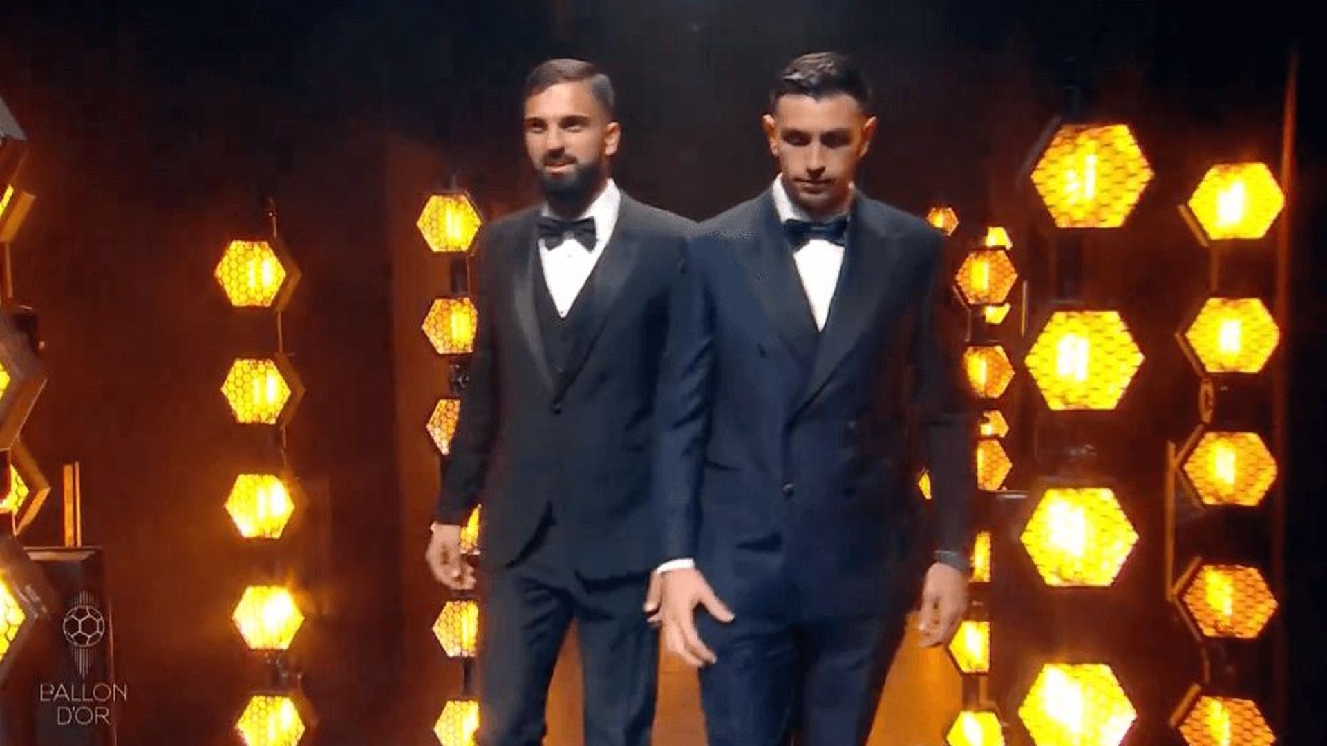 giorgi_mamardashvili_sale_con_emiliano_martinez.png giorgi_mamardashvili_sale_con_emiliano_martinez.png