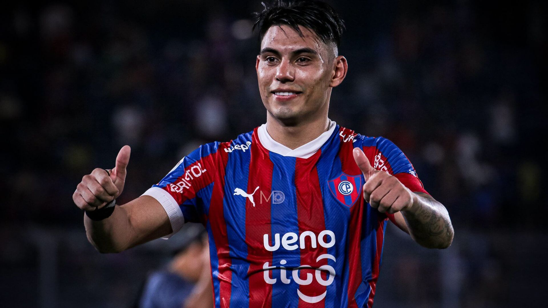 gj9ym54w4aa_5rs.jpg gj9ym54w4aa_5rs.jpg