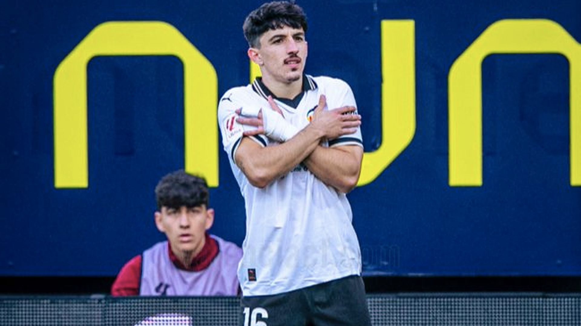 gol_de_diego_lopez_al_cadiz_cf_foto_valencia_cf.png gol_de_diego_lopez_al_cadiz_cf_foto_valencia_cf.png