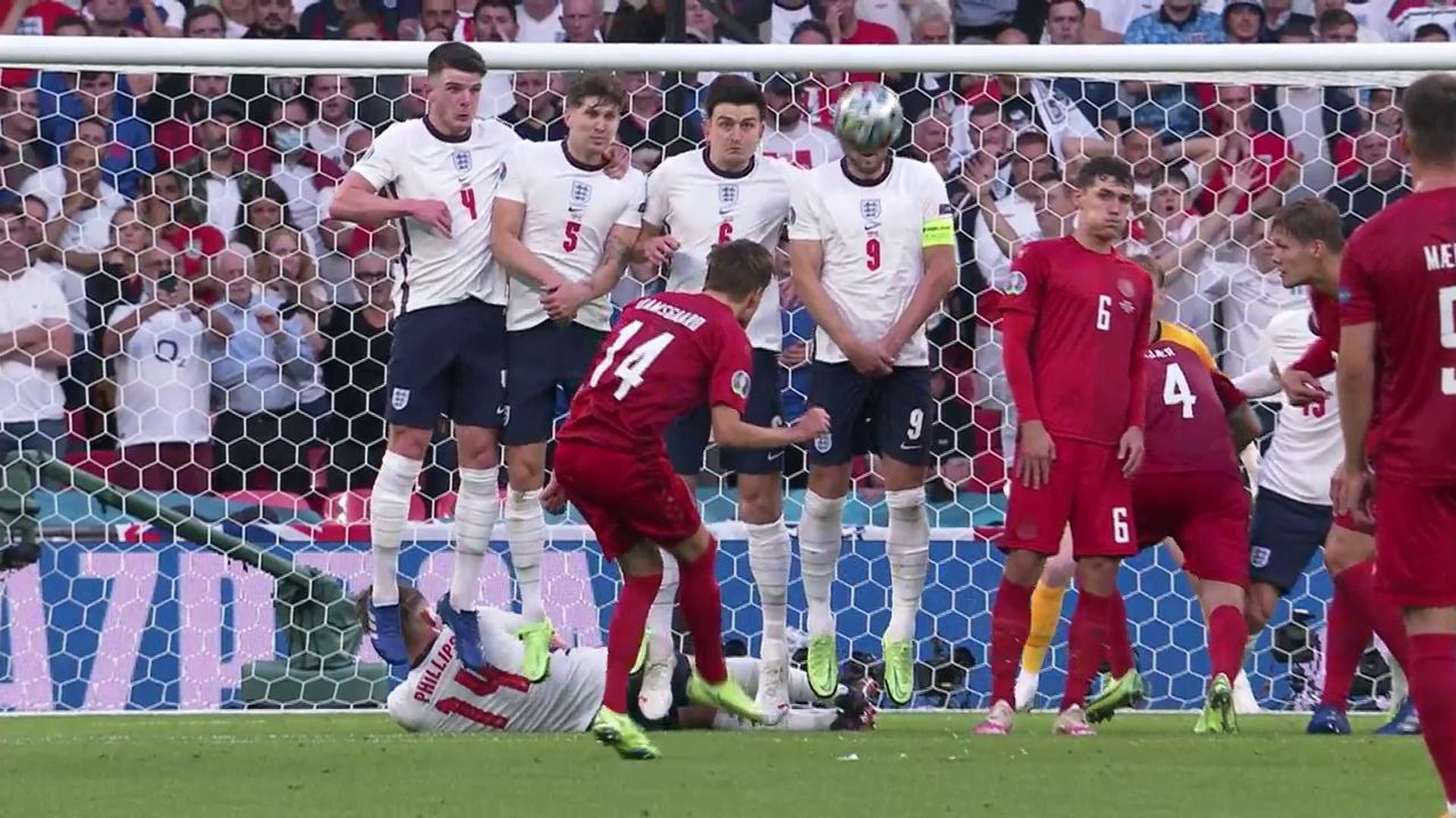 gol_dinamarca_0_1.jpg
