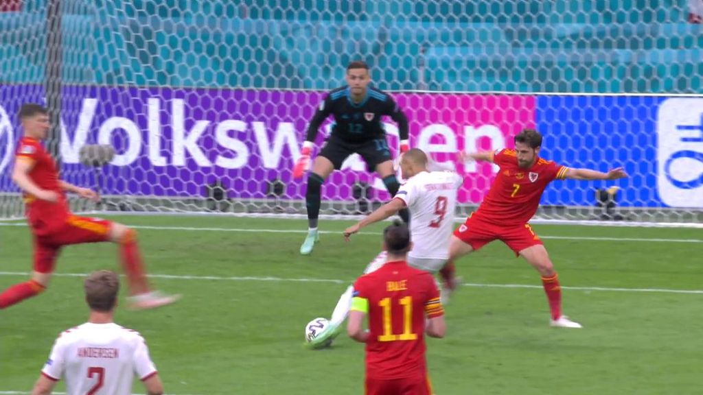 (MEDIASET) Gales-Dinamarca: Gol 0-4 Braithwaite