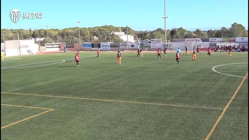 Golazo de Hugo González ante el Formentera