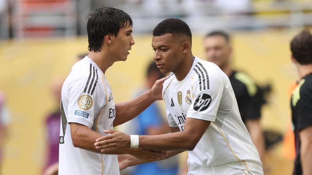 Siro López apuesta por Gonzalo García como titular junto a Mbappé: "Lee el fútbol mejor que Vinicius"