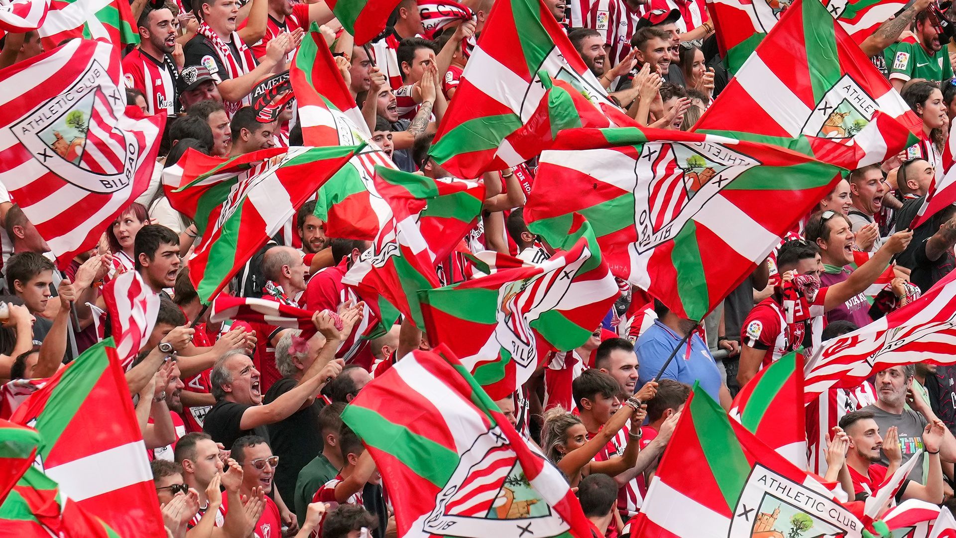 grada_aficionjpg.jpg grada_aficionjpg.jpg