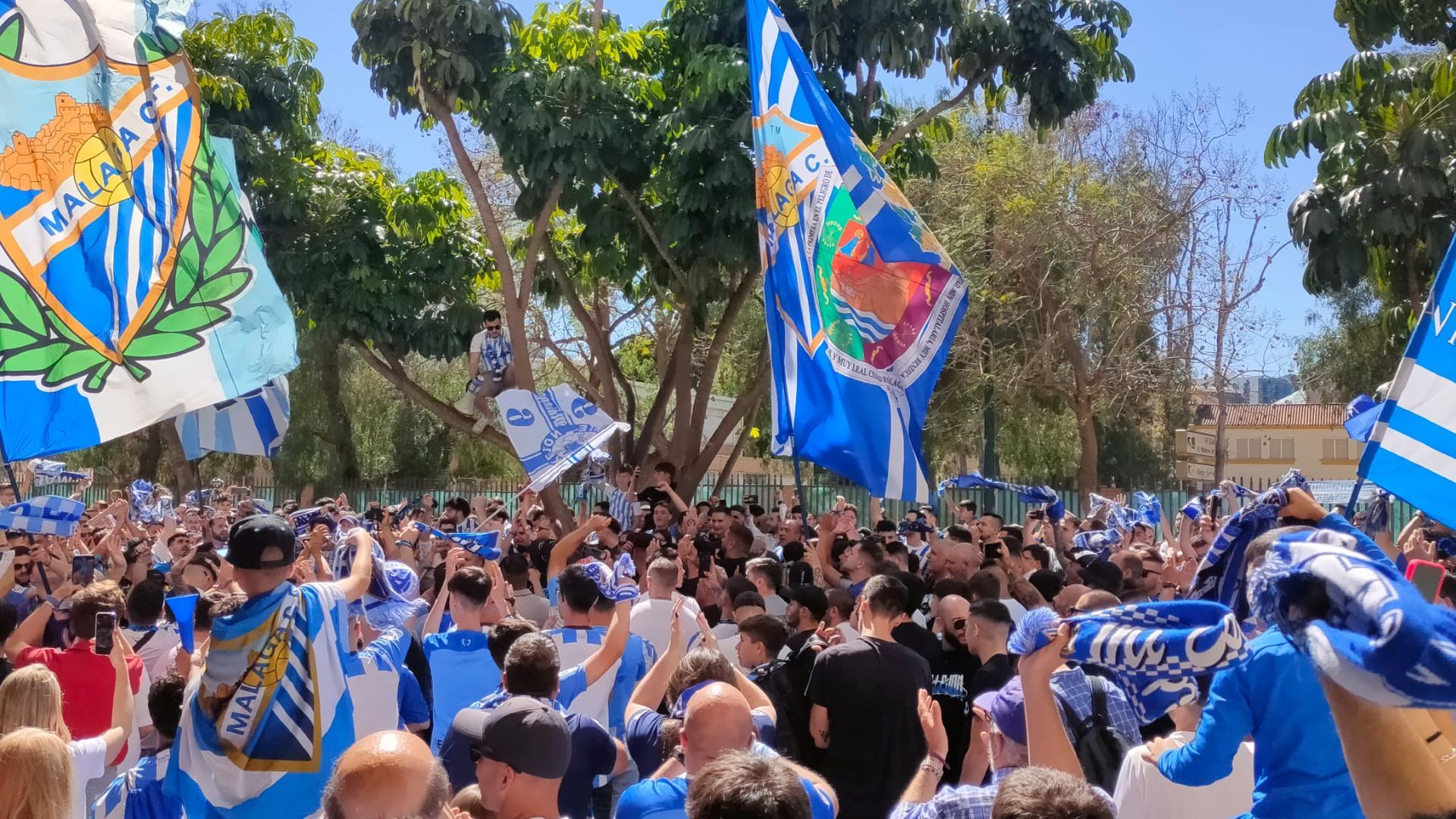 gran_ambiente_en_malaga_para_buscar_la_salvacion_001.jpeg