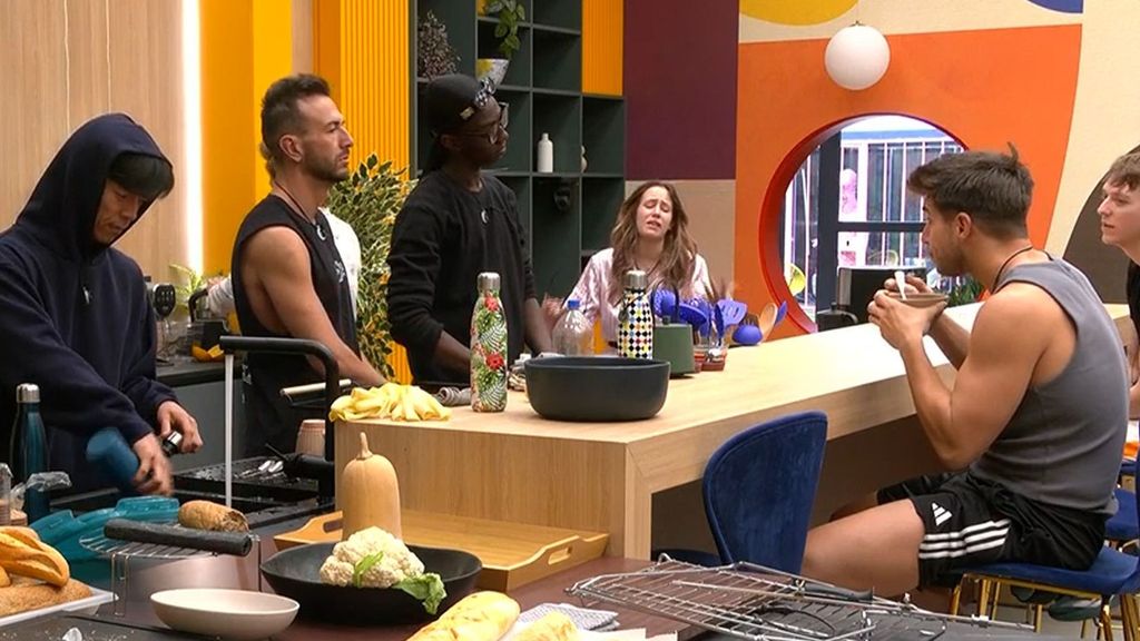 La desesperación de Aroa al descubrir que algo imprescindible falta en la casa: ''Me podéis quitar la vida''