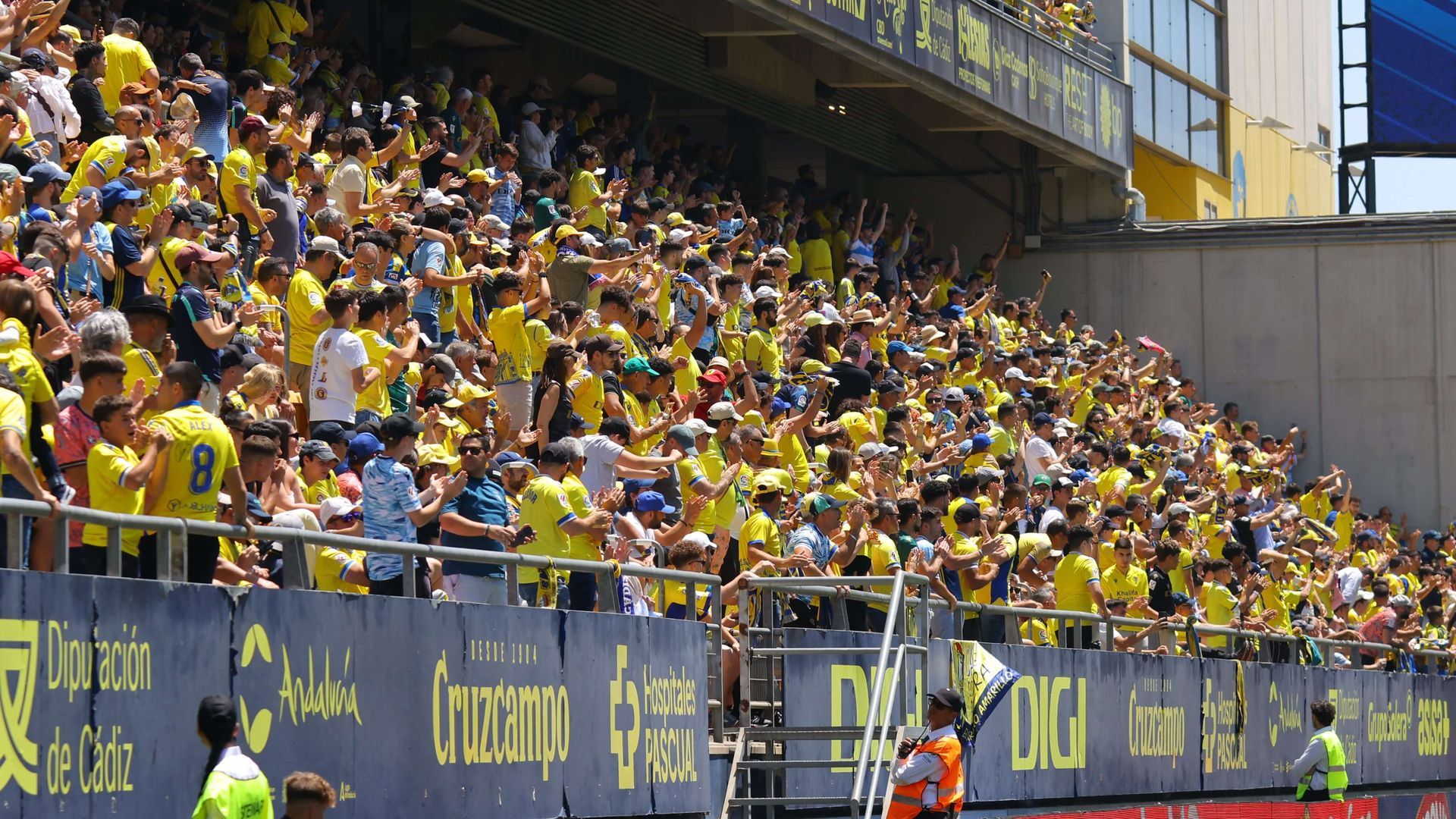 gu2z2m8xyaauo6o.jpg gu2z2m8xyaauo6o.jpg