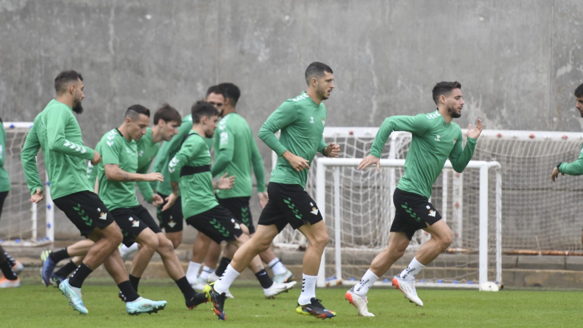 guido_rodriguez_en_el_entrenamiento_foto_kiko_hurtado.jpeg