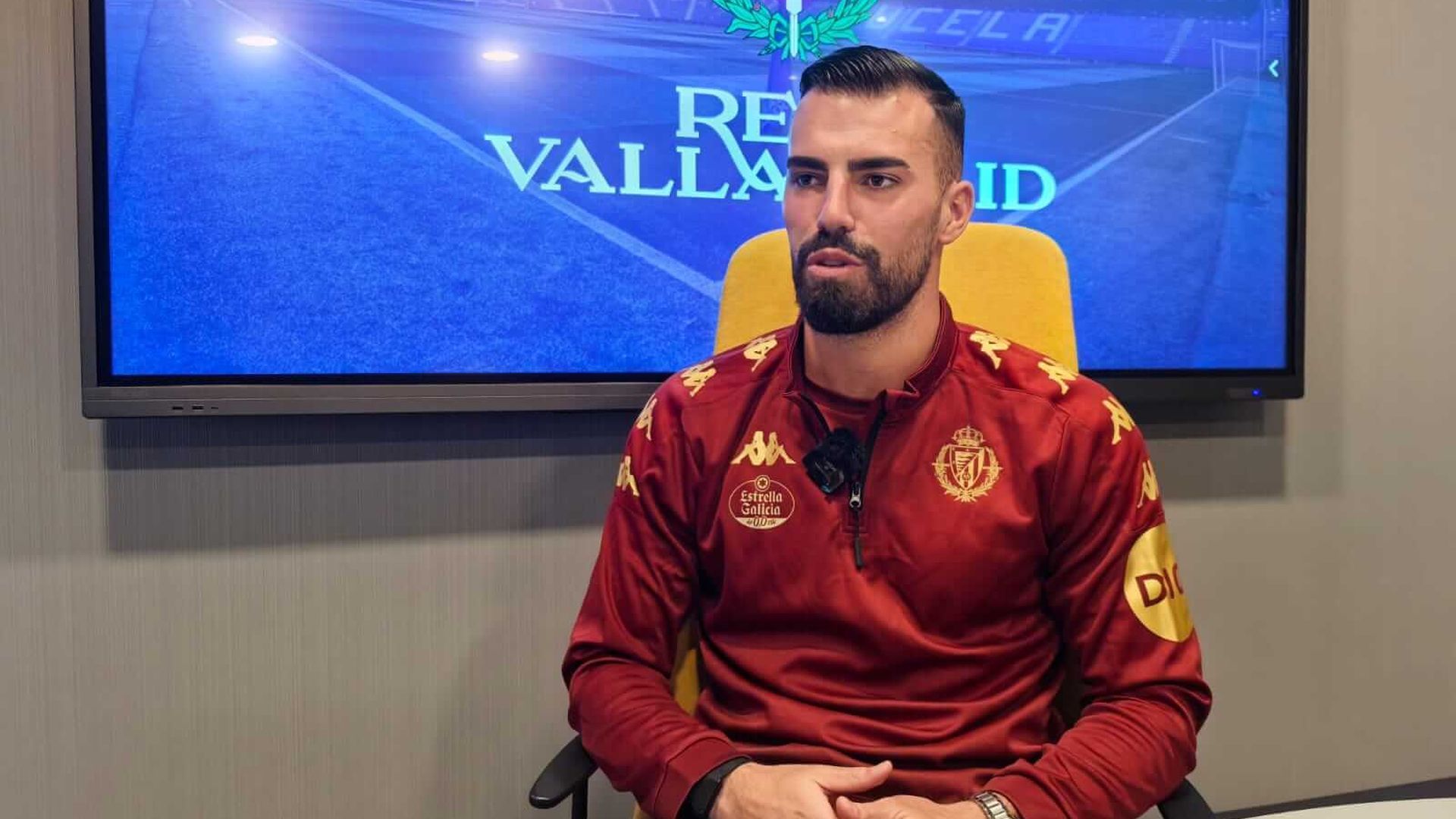 guilherme_fernandes_durante_la_entrevista_en_el_stage_de_chilejpg_001.jpg guilherme_fernandes_durante_la_entrevista_en_el_stage_de_chilejpg_001.jpg